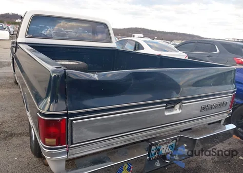 1985 Chevrolet C10 из США, поврежденный, VIN 1GCDC14H0FJ129793